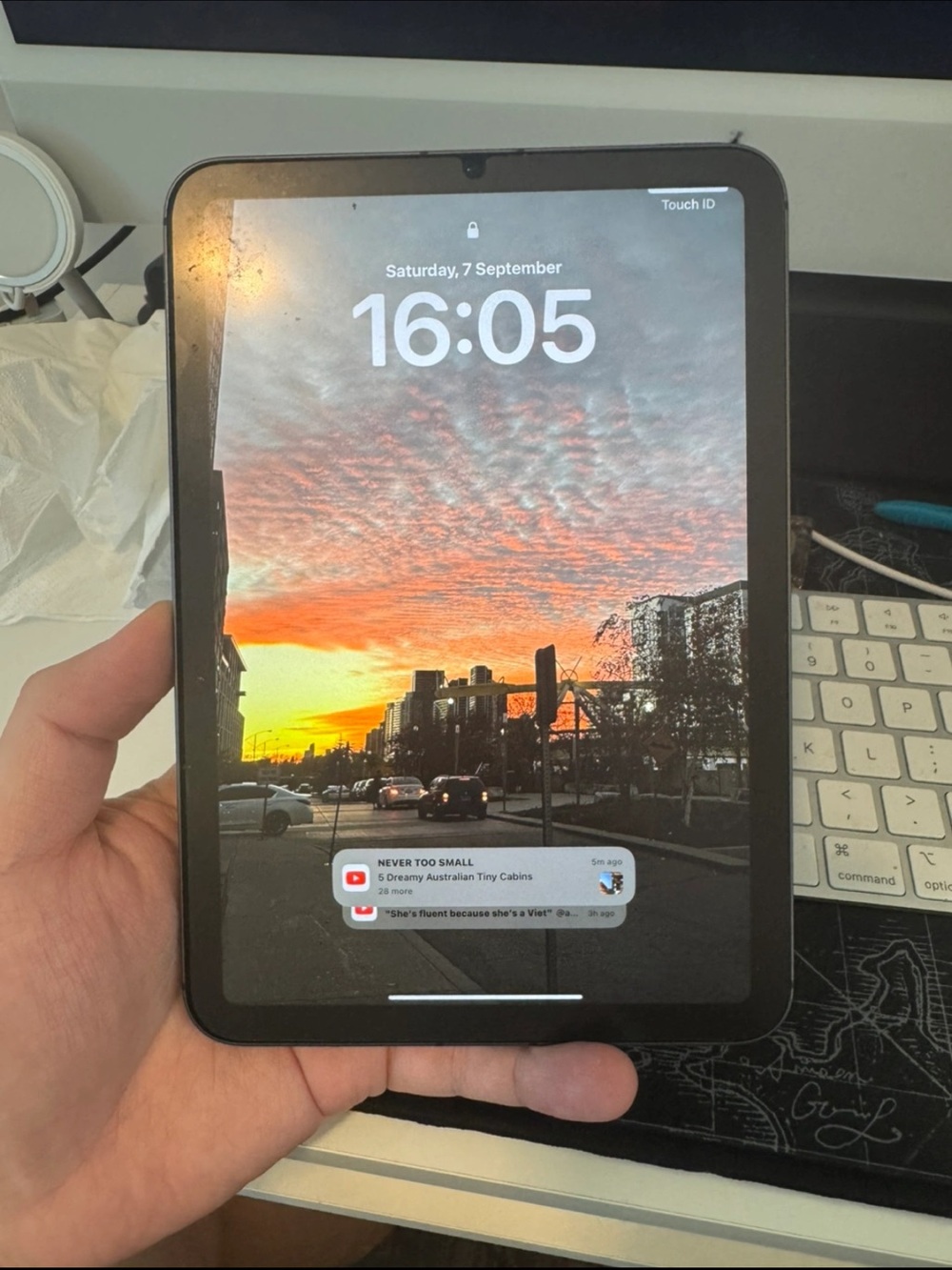 Apple iPad Mini 6th gen with Touch ID - Compact 8-inch Display - 64GB